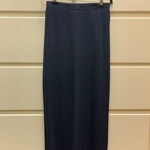J. Crew pleated midi skirt in navy size 4